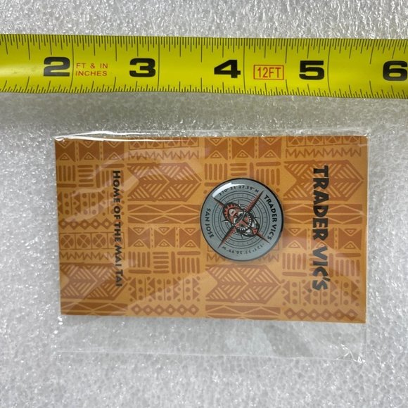 Trader Vics San Jose Airport SJC Compass Rose Enamel Tiki Lapel Pin Exclusive - Picture 6 of 6